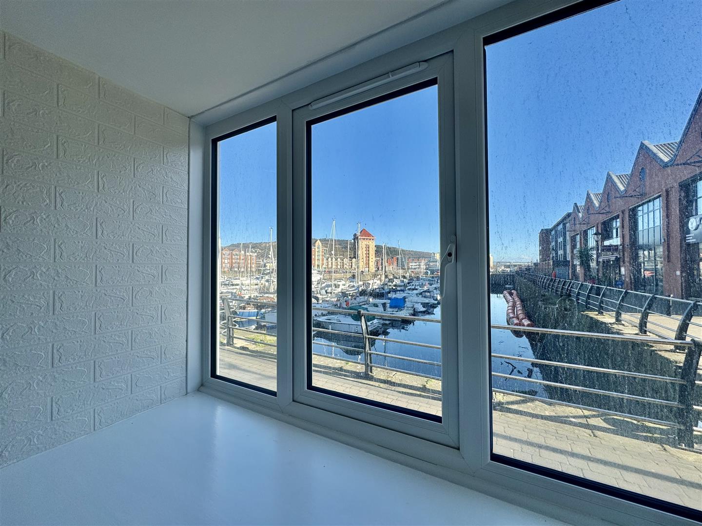 Abernethy Quay, Marina, Swansea, SA1 1UL